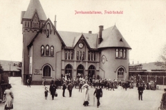 Fredrikshald stasjon